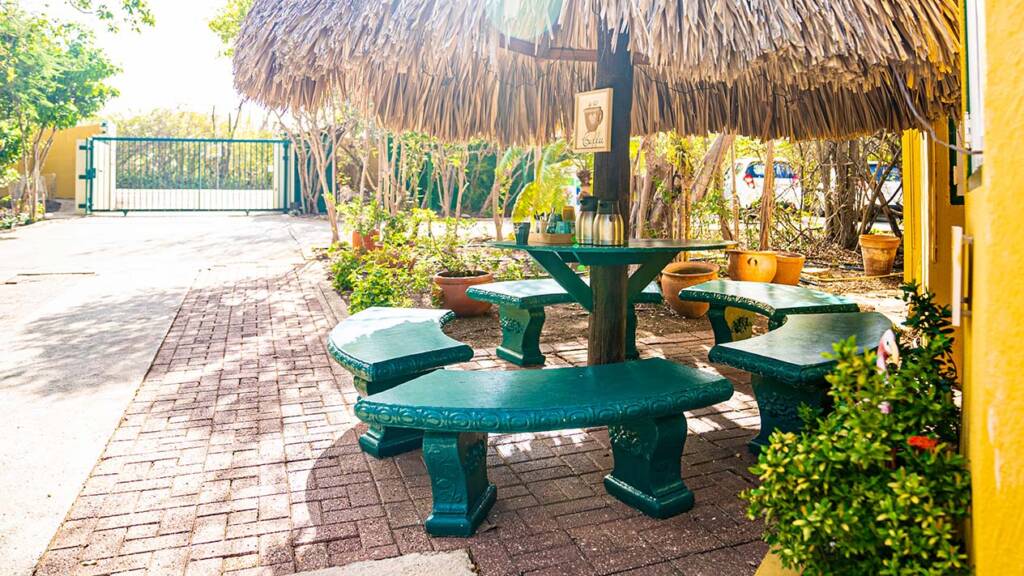 Armand's Coffee Corner | Green Flamingo Curacao